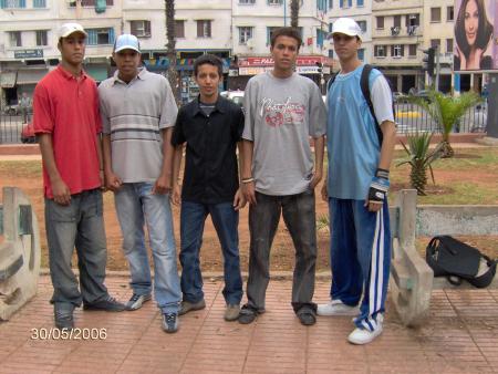 mes amis de classe walakine ma diwche 3la wasstani mfartesse